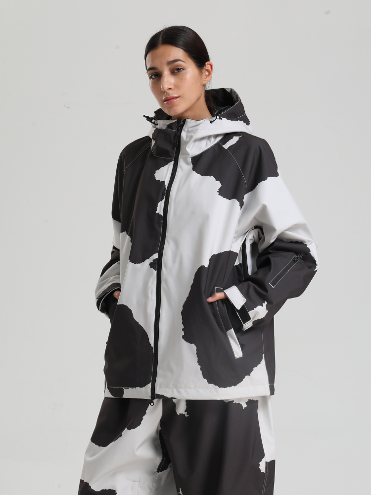 Gsou Snow Bold Cow Print Snow Jacket – Women's Gsou Snow | Snowears.com