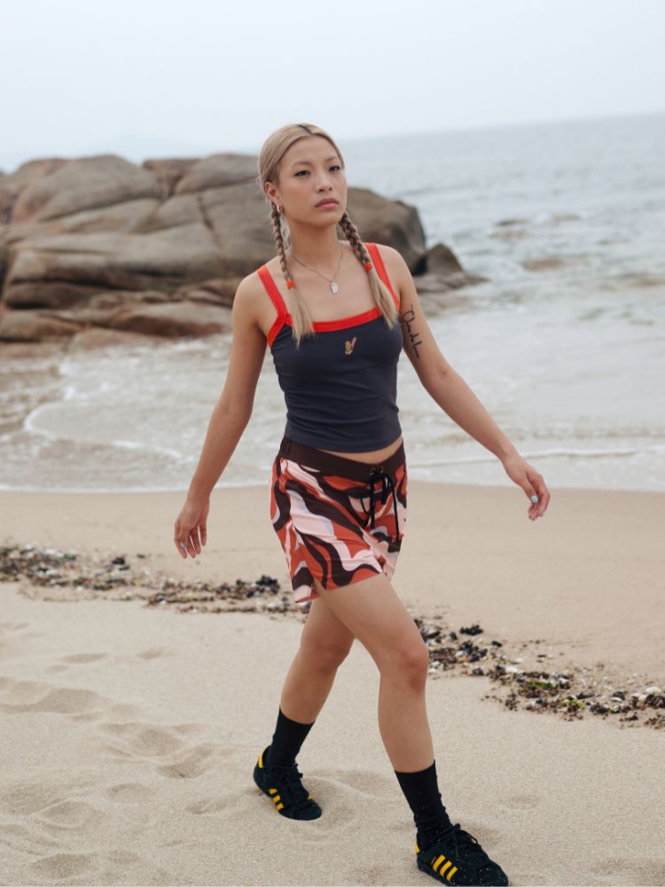CHILLHANG Wave Print Board Shorts - Women's ChillHang | Snowears.com
