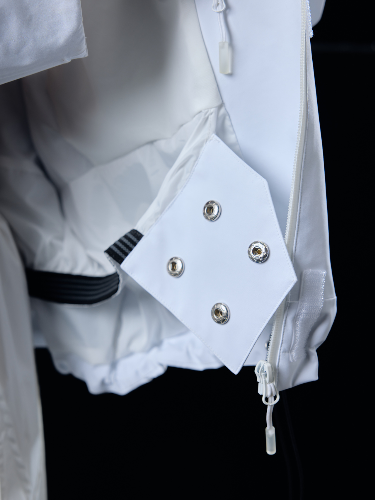 Hellystudio Elemental White 3L Snow Jacket - US ONLY - Snowears- Ski/Snowboard Jackets