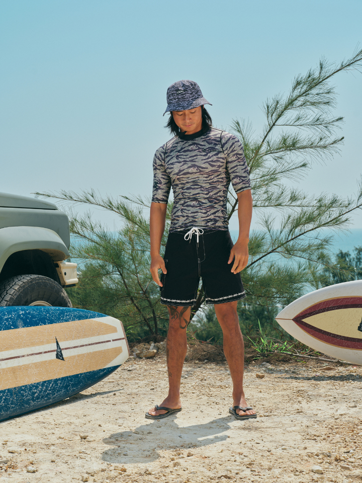 CHILLHANG WaveFlex Short Sleeve Rash Guard - Men's - Snowears- T-Shirts