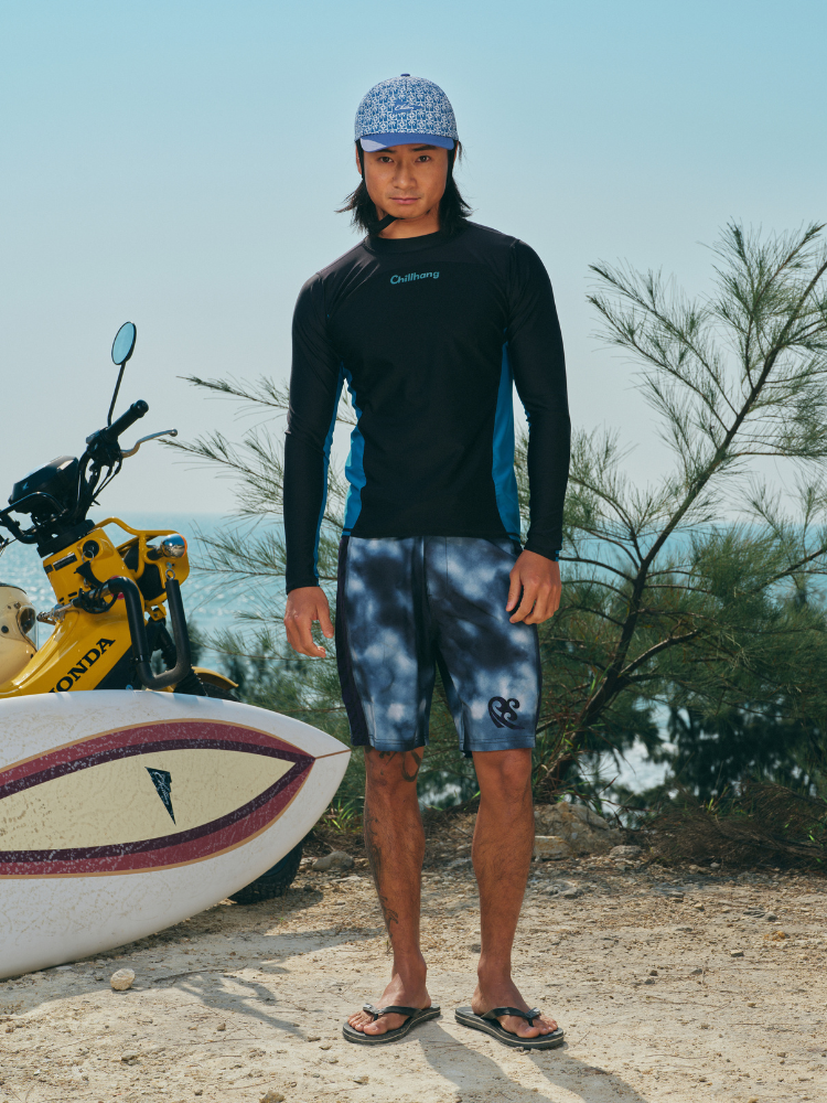 CHILLHANG Blue Tie-dye Gradient Board Shorts - Men's ChillHang | Snowears.com