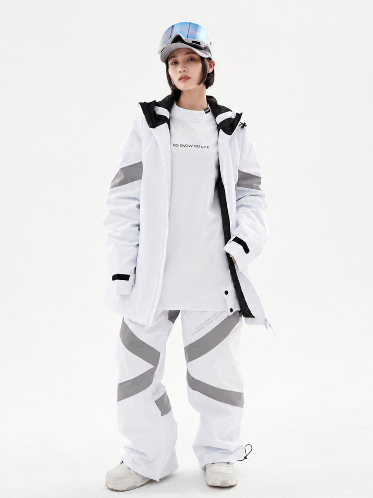 Doorek 3L Adventure Reflective Snow Suit - Women's White Doorek | Snowears.com
