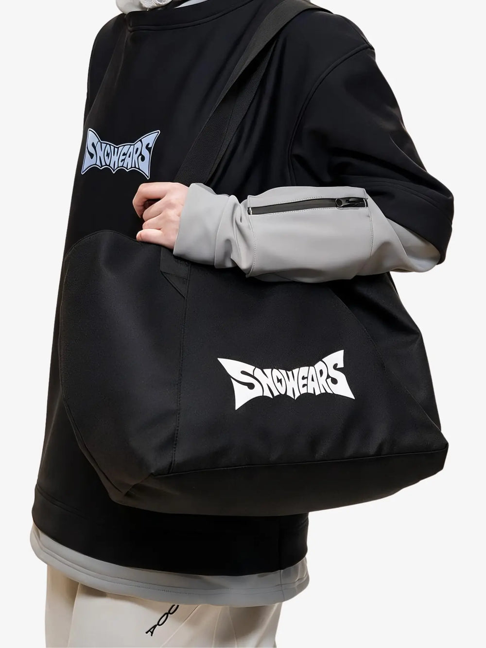 SnoWears 35L Horizon Tote Bag