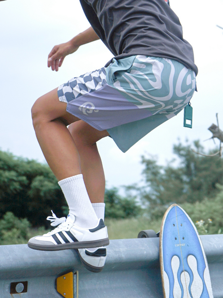 CHILLHANG Retro Wave Plaid Board Shorts - Men's - Snowears- shorts