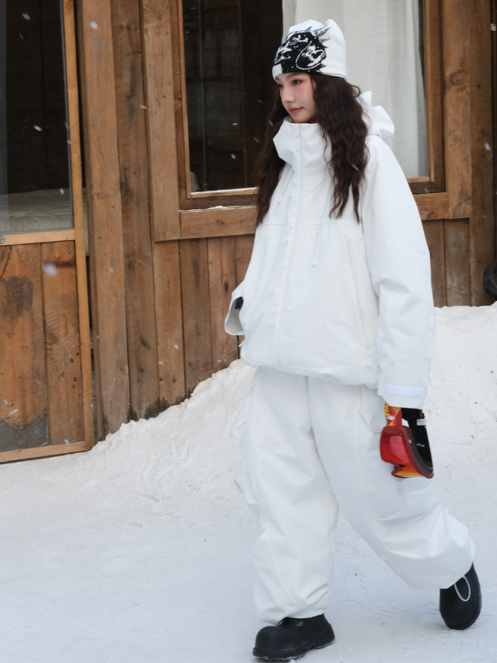 Hellystudio All-white 3L Snow Jacket - Unisex - Snowears