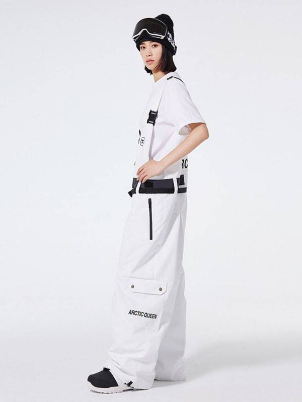 ARCTIC QUEEN Baggy Chic Baggy Ski Bib - white baggy ski bibs - snowears - white ski pants 