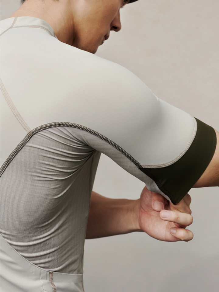 TurtleRabbit Edgy Cycling Jersey – Men’s - Snowears- T-Shirts