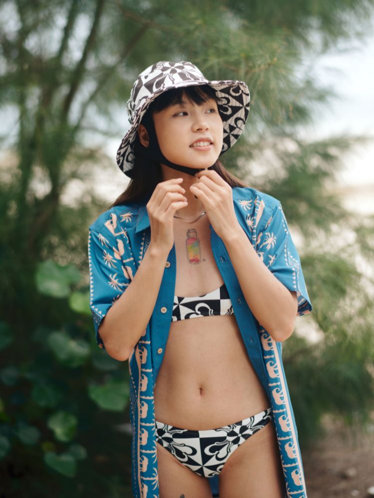 CHILLHANG Blue Lagoon Shirt - Women's ChillHang | Snowears.com