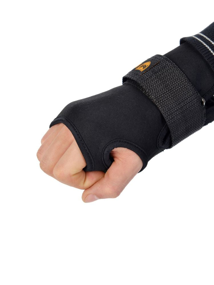 Doorek Snow Sports Wrist Guards - Unisex Doorek | Snowears.com