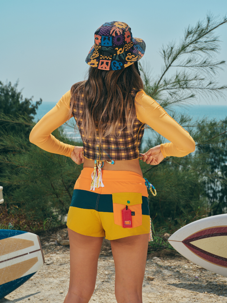 CHILLHANG Colorblock High-Waist Board Shorts - Women's ChillHang | Snowears.com