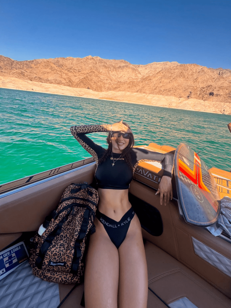 CHILLHANG Leopard Long Sleeve Rash Guard - Women's ChillHang | Snowears.com