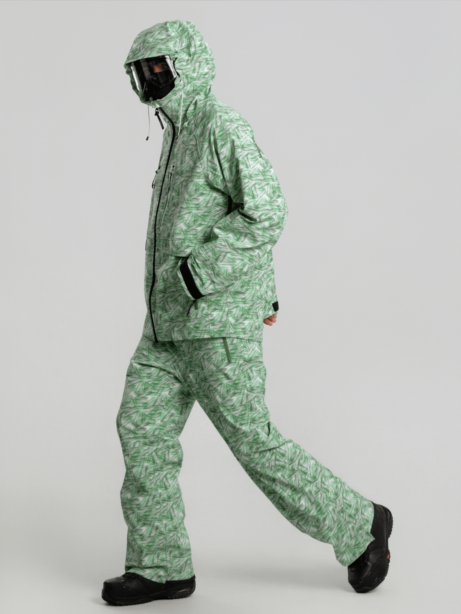 Jungfrau Aurora Green 3L Snow Suit - Unisex Jungfrau | Snowears.com