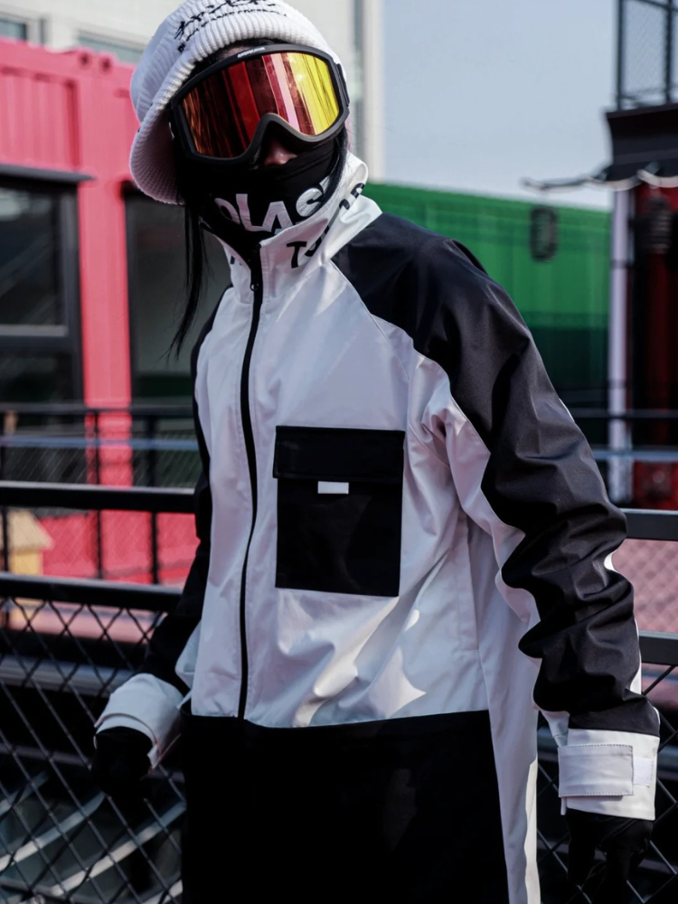Tolasmik Wild Baggy Snowboard Jacket - Women's - Snowears- Womens snowboard/Ski Jackets