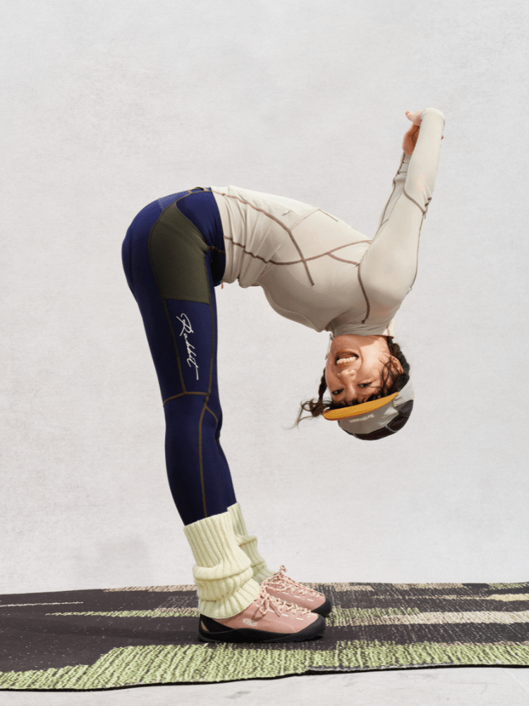 TurtleRabbit Flow UPF50+ Cargo Bibs - Women's TurtleRabbit | Snowears.com