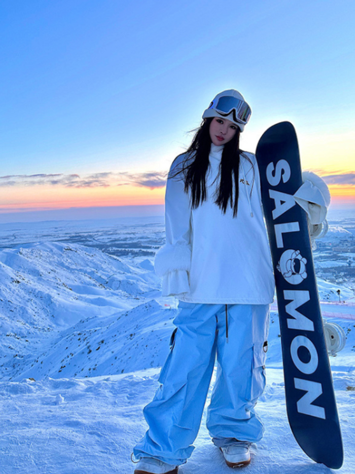 RenChill Classic Solid Color Hoodie - Women's - Snowears- Hoodies & Sweaters