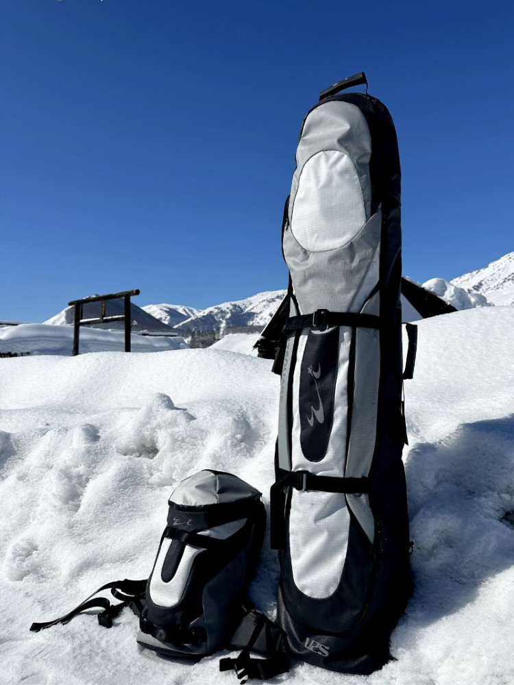 UZSQUARE Flyweight Snowboard Bag UZSQUARE | Snowears.com